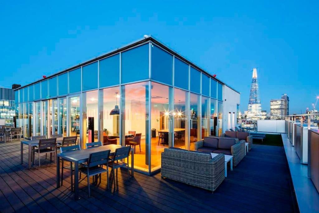 Chapter South Bank In London Exterior photo